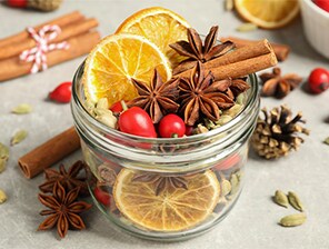 3 Potpourri Recipes to Fill Your Home With the Scent of Fall